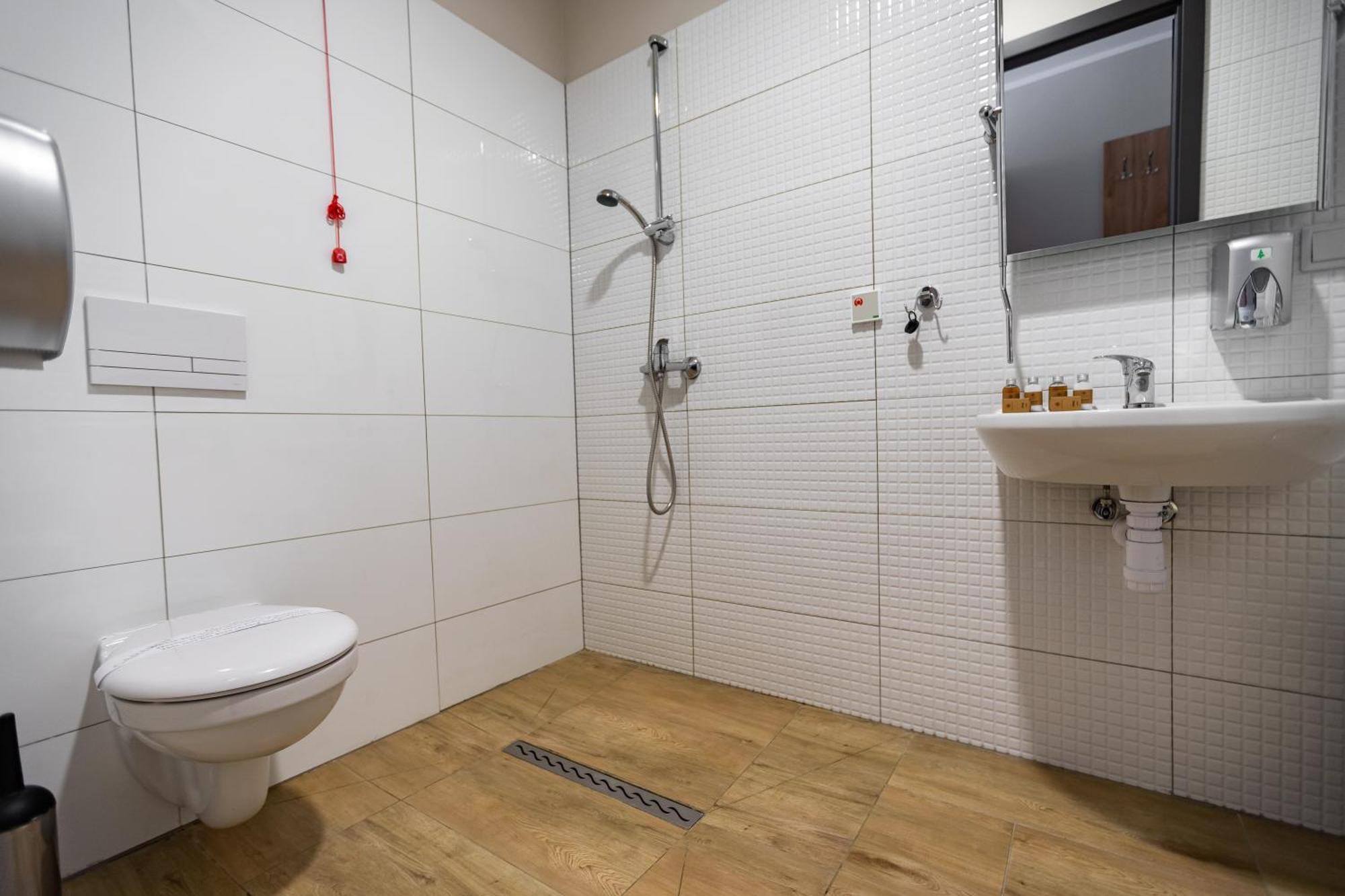 Centrum Rehabilitacji Spolecznej I Zawodowej Zaz Sloneczne Wzgorze Tarnow Luaran gambar