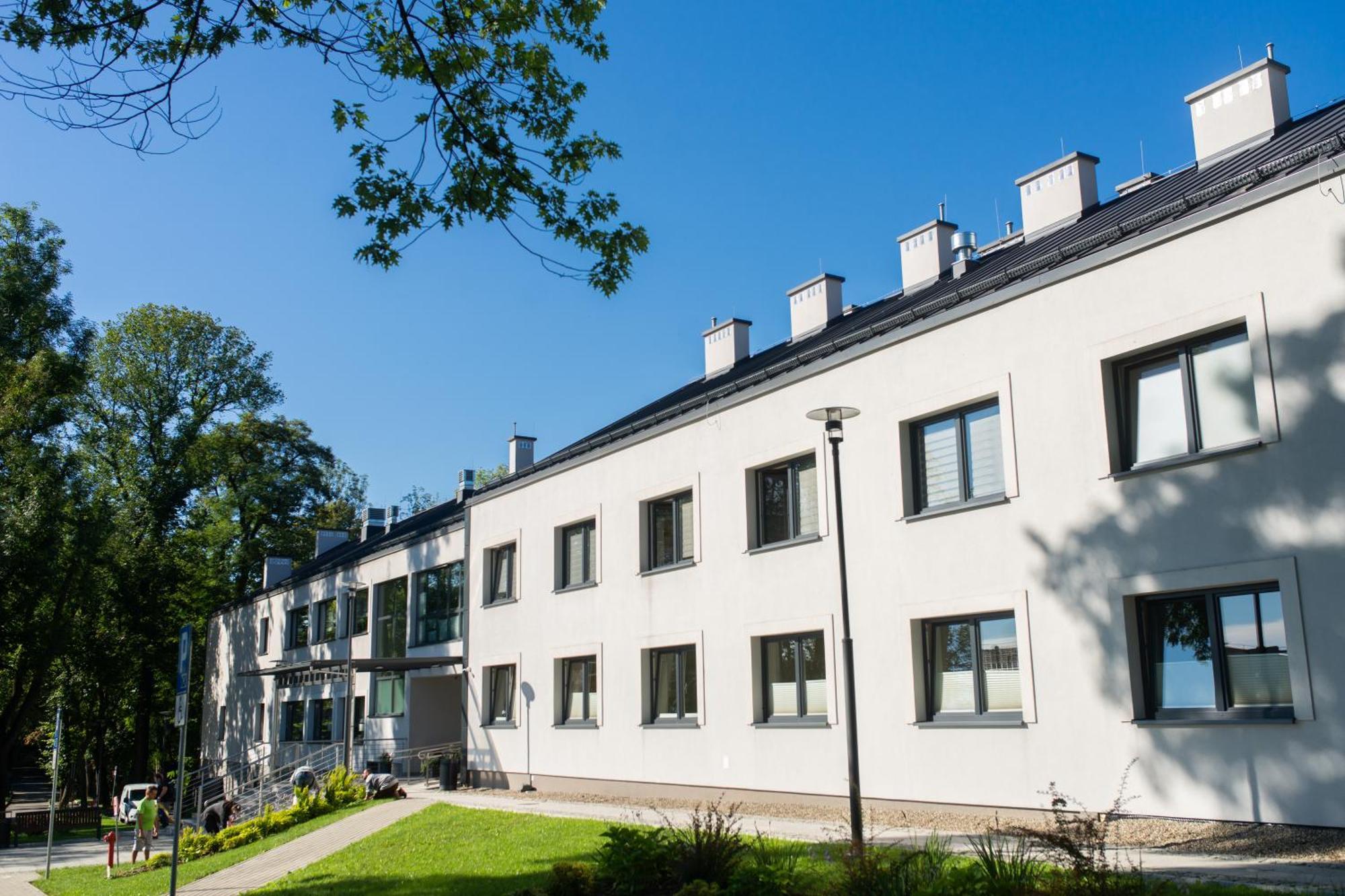 Centrum Rehabilitacji Spolecznej I Zawodowej Zaz Sloneczne Wzgorze Tarnow Luaran gambar