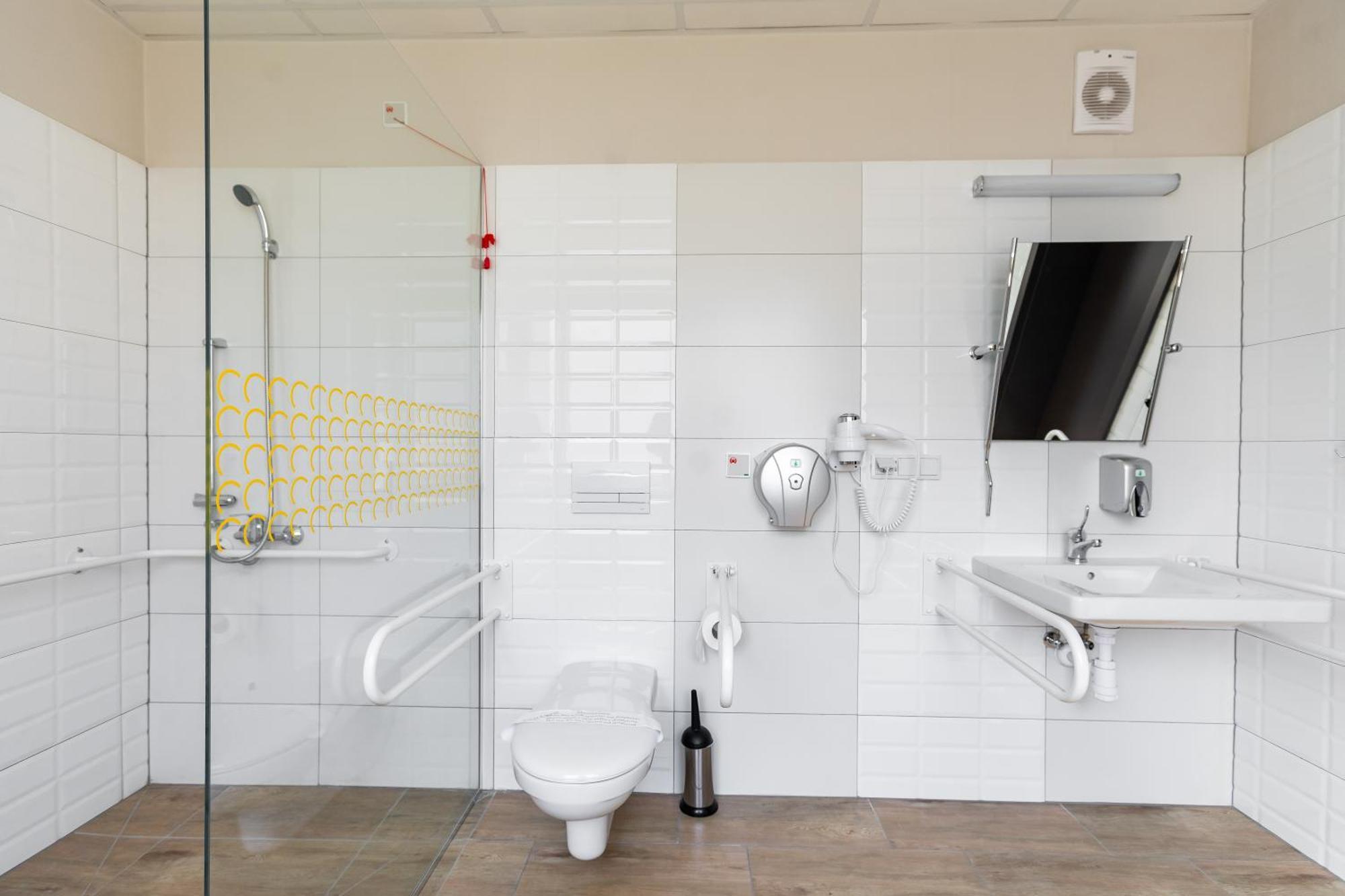 Centrum Rehabilitacji Spolecznej I Zawodowej Zaz Sloneczne Wzgorze Tarnow Luaran gambar
